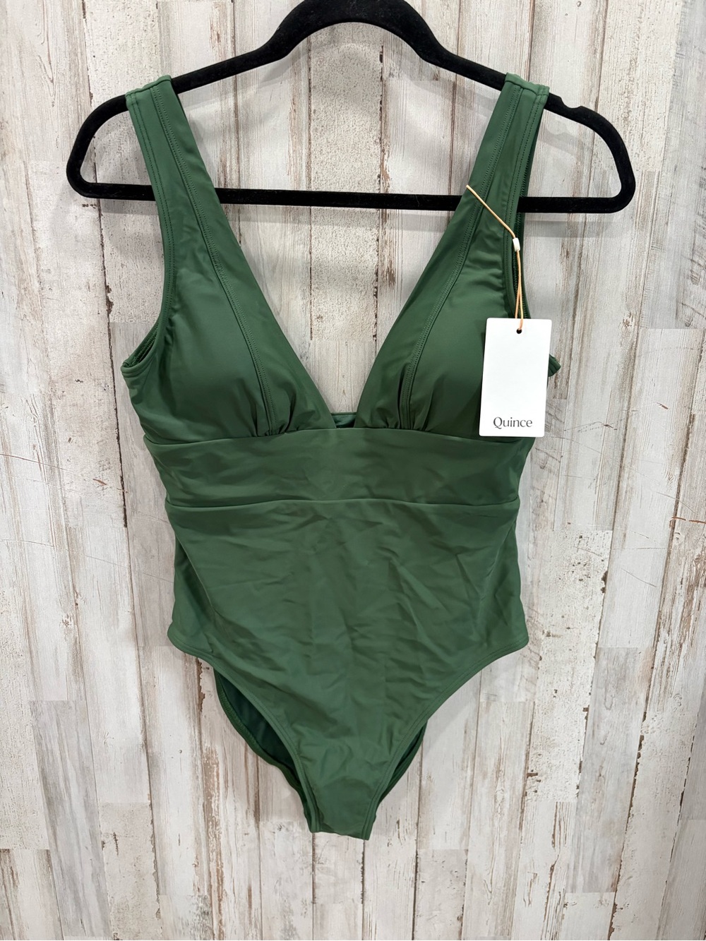 New Quince Italian Plunge One Piece Palm Green Medium Vacay Cruise Resortwear
